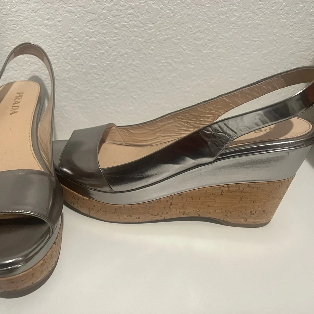 Prada size 40. Worn once. - Picture 2 of 4